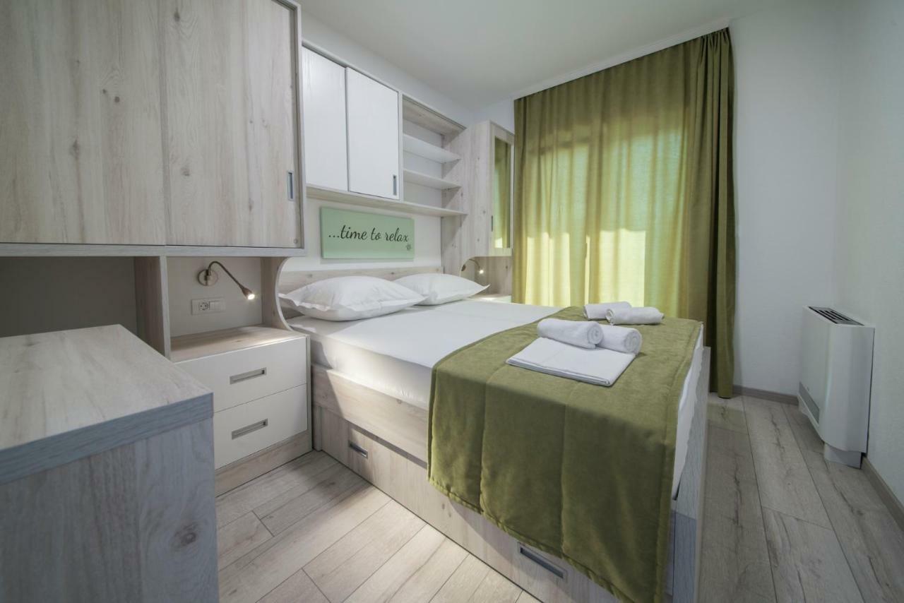 Apartmani Spiline - Mia Baska Voda Exterior photo